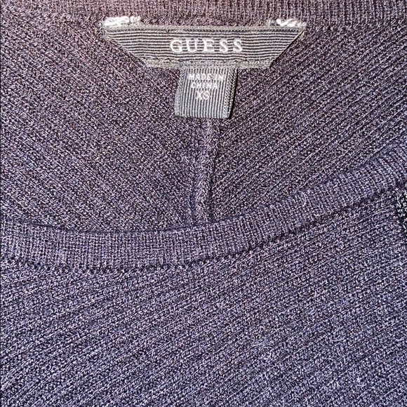 ❓ GUESS Sweater - Picture 5 of 6